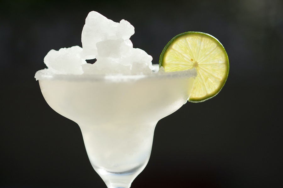 Classic Margarita Recipe

Photo by Kim van Vuuren: https://www.pexels.com/photo/white-ice-on-white-ceramic-bowl-1590151/